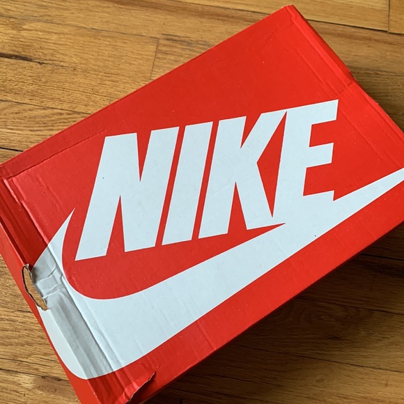 Nike Airmax - Picture 2 of 7